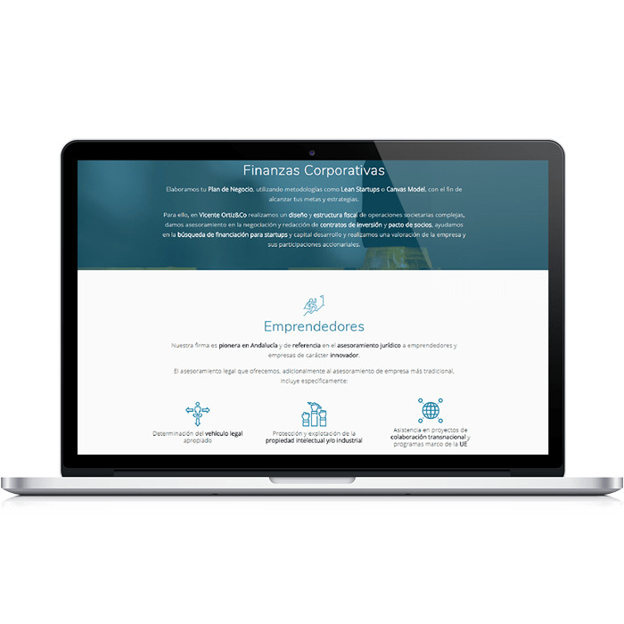 Mockup de una web corporativa diseñada y desarrollada con WordPress